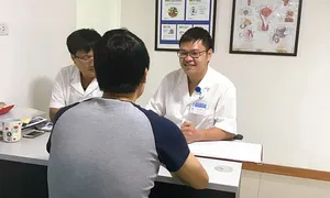 Tự ý tiêm testosterone để 'nâng cấp' nam tính Tự ý tiêm testosterone để 'nâng cấp' nam tính