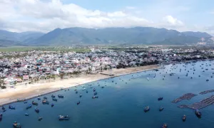 Khởi công đường ven biển hơn 2.000 tỷ đồng qua khu kinh tế Vân Phong